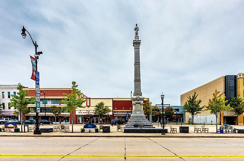 View of a city street in Racine, Wisconsin