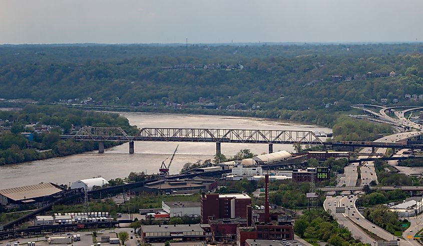 The Southern Bridge, railroad-only bridge that runs over the Ohio River between Cincinnati, Ohio and Ludlow, Kentucky in the United States.