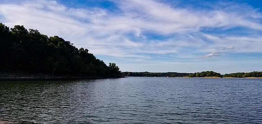 Lake view of Rough River State Park in Kentucky