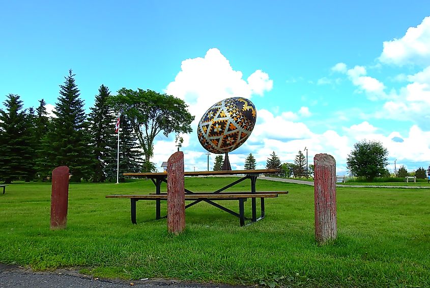 Vegreville egg, a huge sculpture of a pysanka, a Ukrainian-style Easter egg.