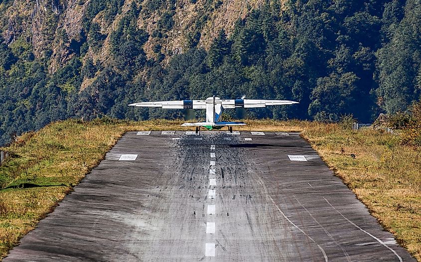 most dangerous airport in the world