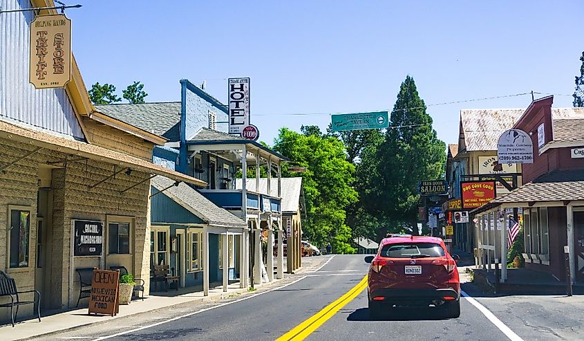 Downtown streets of Groveland, California.