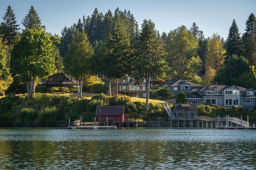 Bainbridge Island, Washington: Shoreline along Puget Sound.