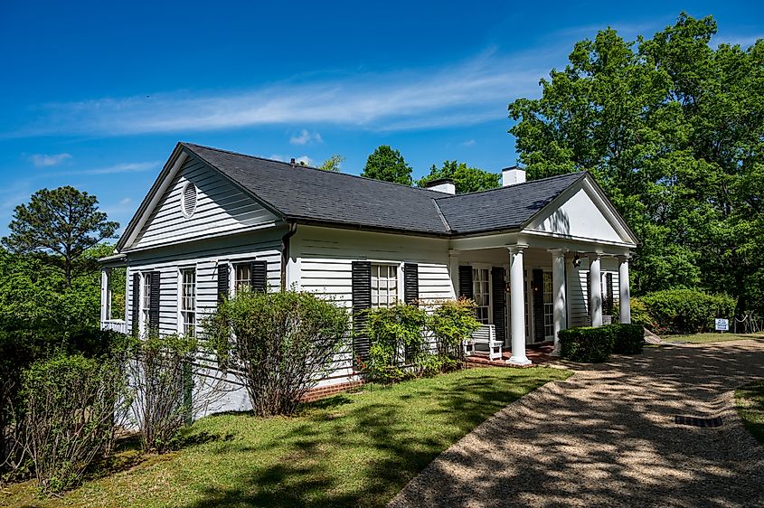Former President F.D. Roosevelts Little White House in Warm Springs, Georgia. Credit: Randy Runtsch/ Shutterstock.com