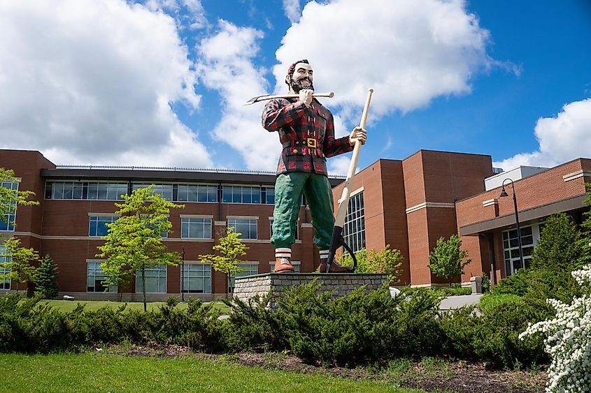 Paul Bunyan statue in Bangor, Maine. Editorial credit: EWY Media / Shutterstock.com
