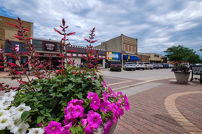 A planter with flowers in downtown Carroll, Iowa.