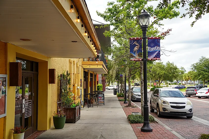 Eustis, Florida: Downtown town center area of Eustis.