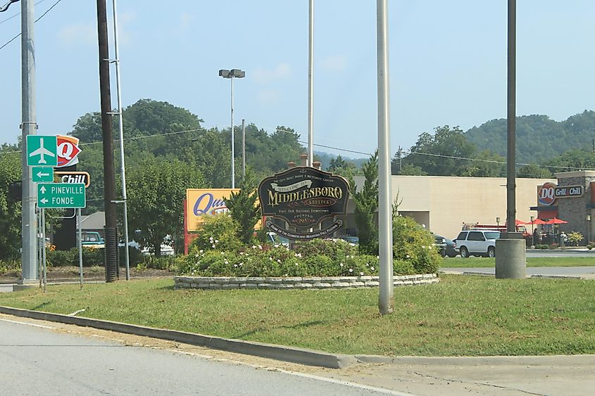 Sign welcoming visitors to Middlesboro, Kentucky