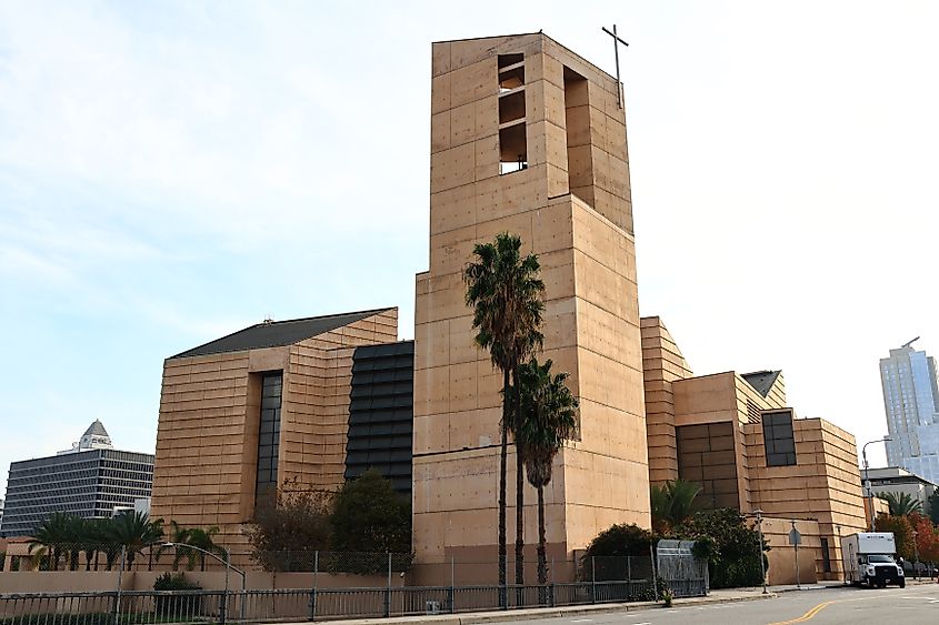 The modern build of the Cathedral of Our Lady of the Angels in Los Angeles, California. Editorial credit: Walter Cicchetti / Shutterstock.com