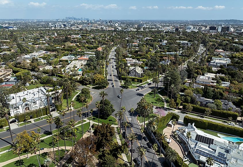 Beverly Hills, Beverly Canon Dr Intersection, California.