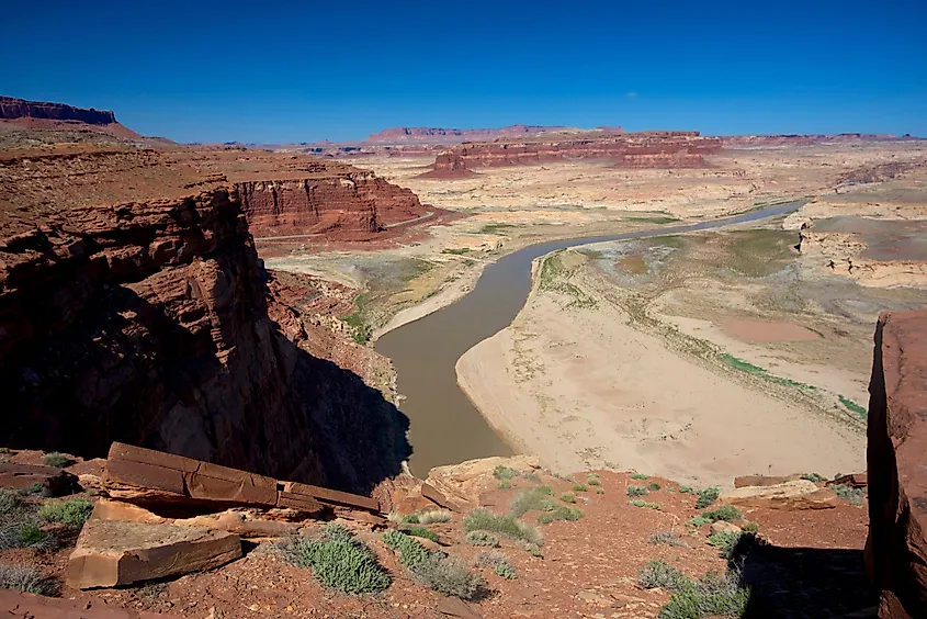 Utah, The Colorado River and the dried up arm of Lake Powell at Hite, Utah