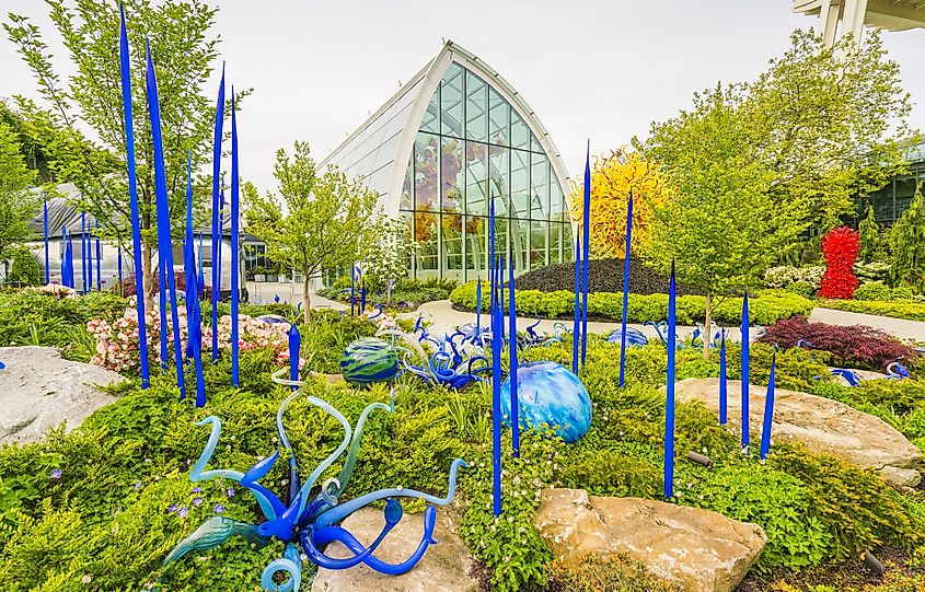 chihuly garden and glass