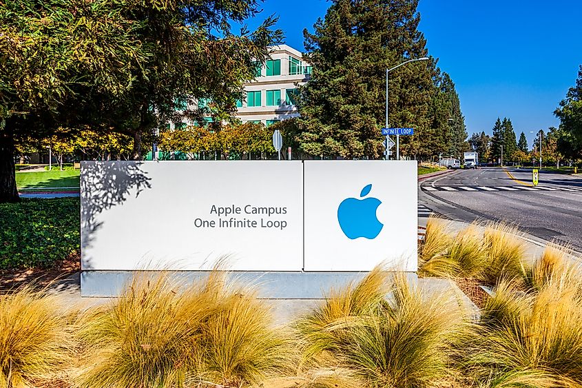 The main headquarters has the address 1 Infinite Loop