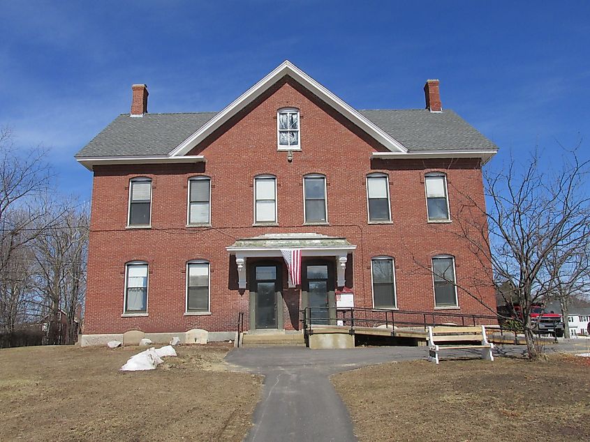 Allenstown Municipal Building. 