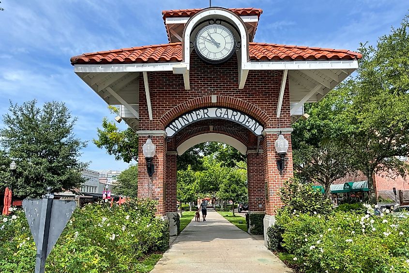 The shopping and restaurant area in beautiful quaint Winter Garden, Florida.