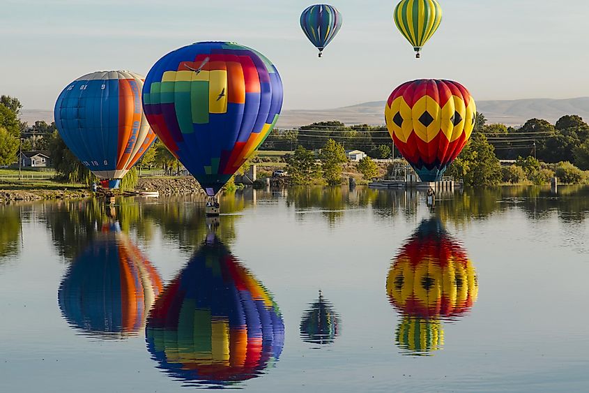 Air Balloon Rally. Prosser, Washington, via Sveta Imnadze / Shutterstock.com