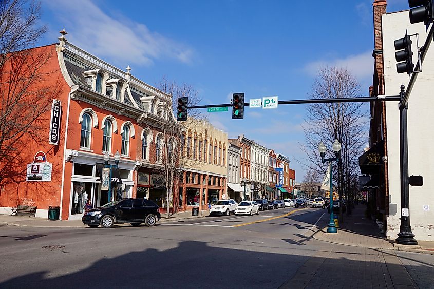 The charming downtown area of Franklin, Tennessee