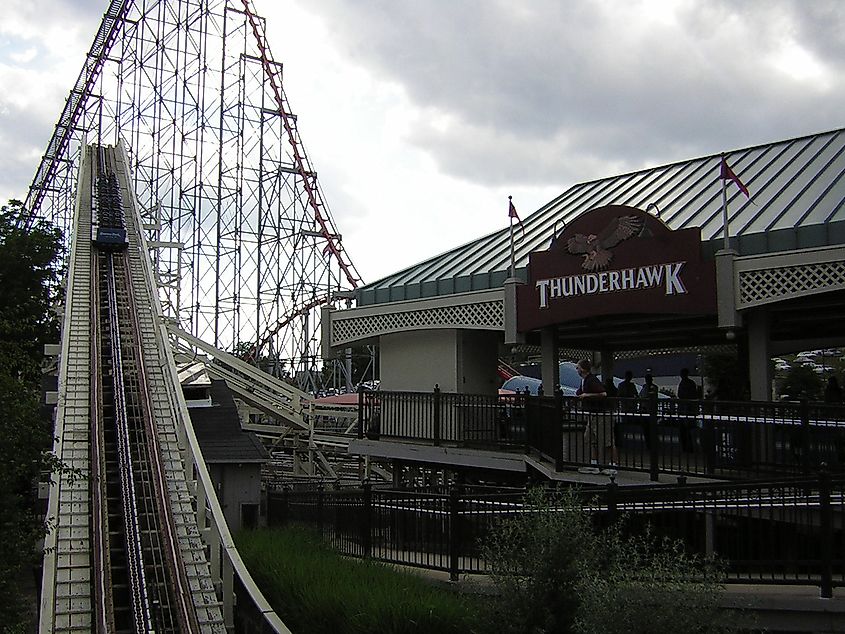 Thunderhawk's lift hill and station at Dorney Park.