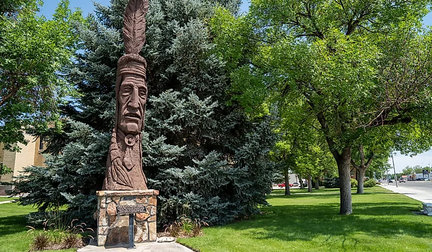 Worland, Wyoming, Trail of the Whispering Giants totem statue, by artist Peter Wolf.