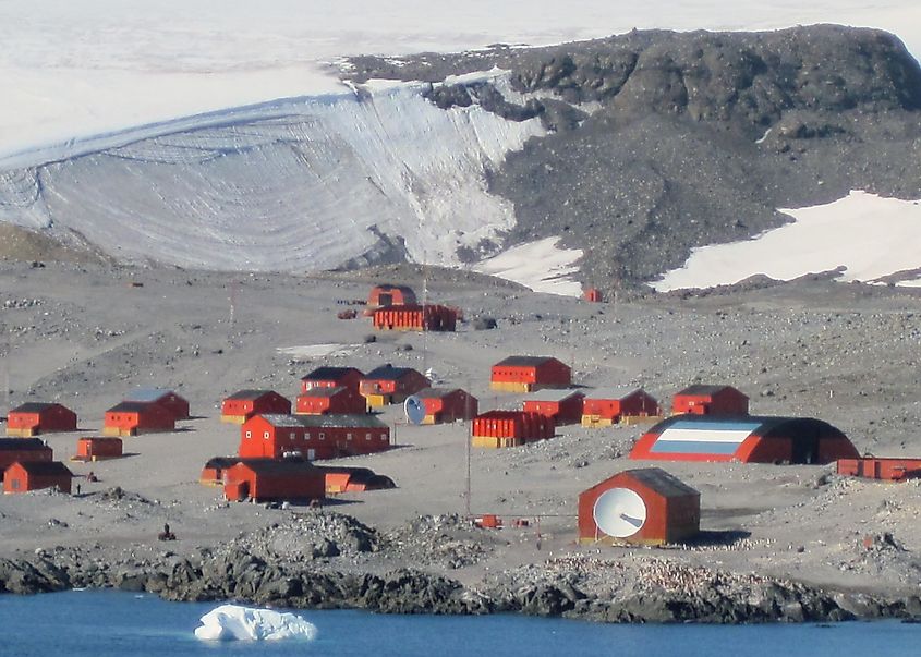 The Argentine Esperanza Base in Antarctica