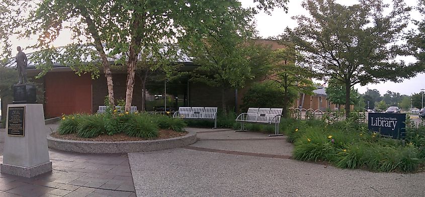 Library in East Grand Rapids, Michigan