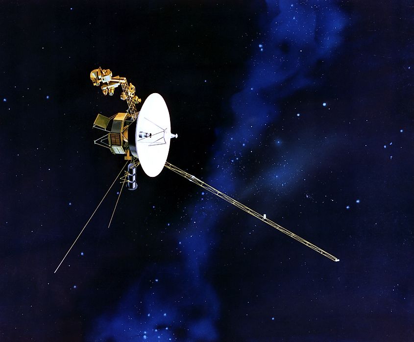 Artist's rendering of the Voyager spacecraft (NASA/JPL, Public domain, via Wikimedia Commons)