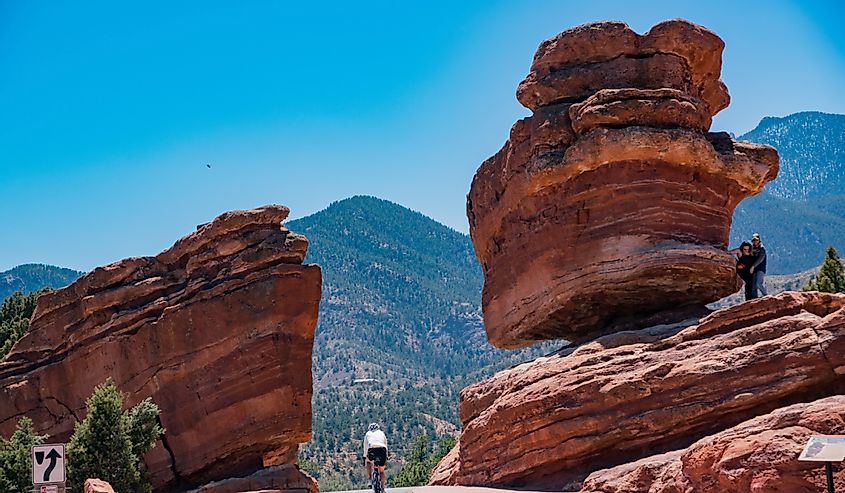 Balanced Rock of the famous Garden of the Gods at Manitou Springs, Colorado