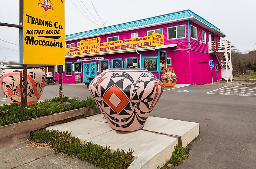 Crescent City, California, USA - February 8th, 2021: Beautiful pottery at the Trading Co. Native Made Moccasins building, via Victoria Ditkovsky / Shutterstock.com
