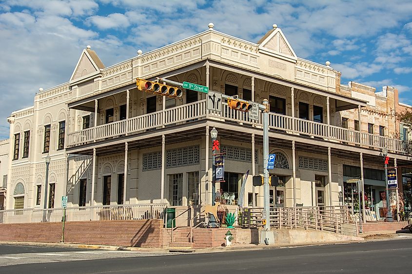 Huntsville, Texas: Gibbs Brothers and Company building in downtown.