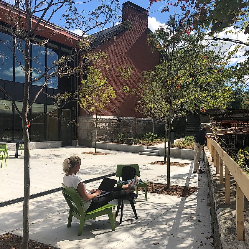 View of the plaza beside the Contoocook River adjoining the Peterborough Town Library.