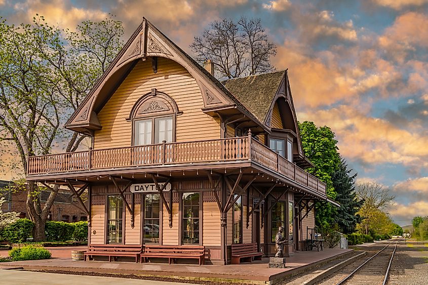 The historic railway depot in Dayton, Washington. Michael Warwick / Shutterstock.com.