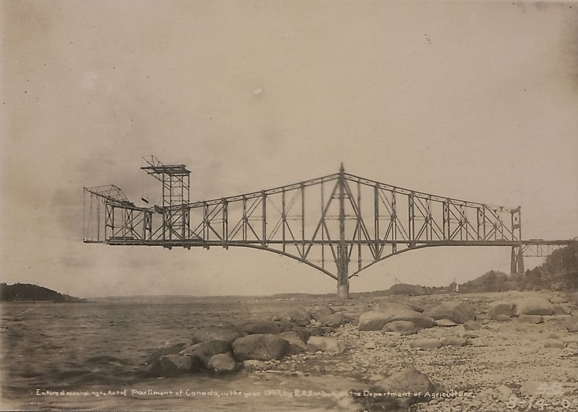 The Quebec Bridge which collapsed in 1907. Image Source: Wikimedia, Canadian Public Domain