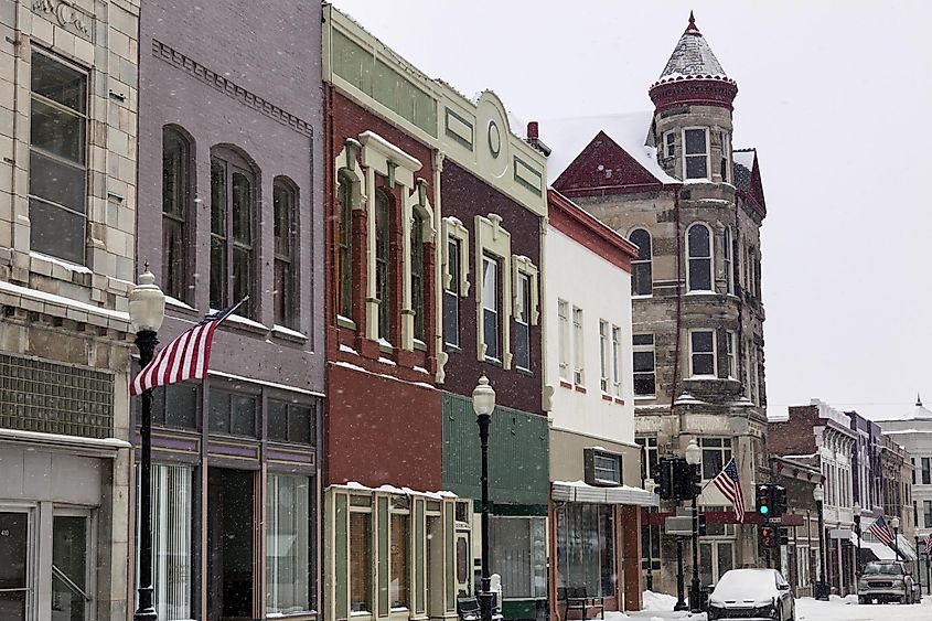 Snow-covered city street in Sedalia, Missouri, USA.