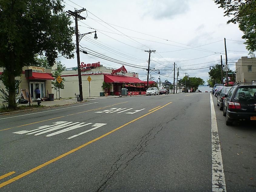 Fish restaurants on City Island at City Island Avenue