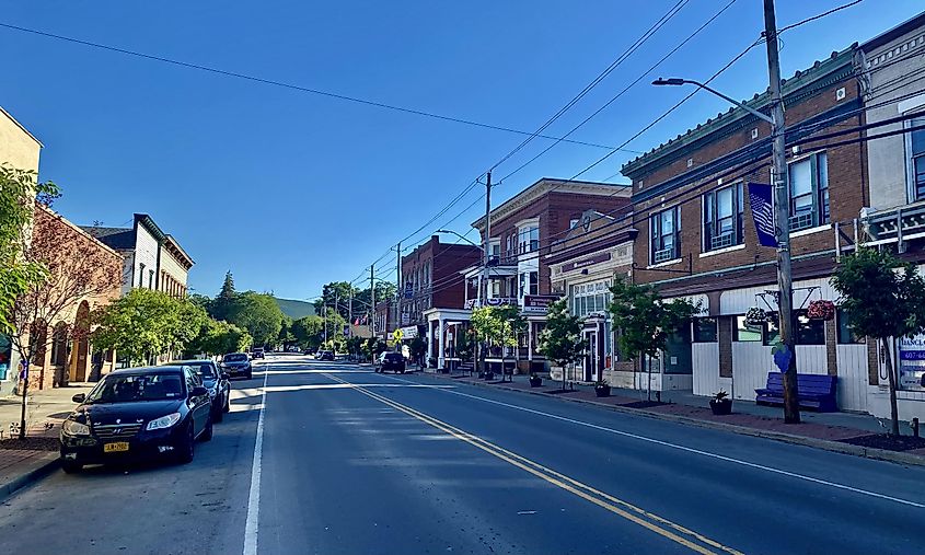 View along South Main Street in the business district of Naples, New York, USA.