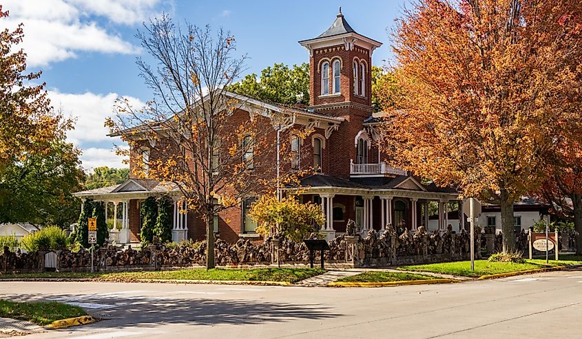 Exterior of Porter House Museum in Decorah, Iowa. 