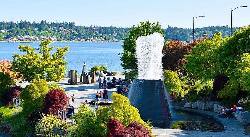 Harborside Fountain Park, Bremerton, Washington, via refrina / Shutterstock.com