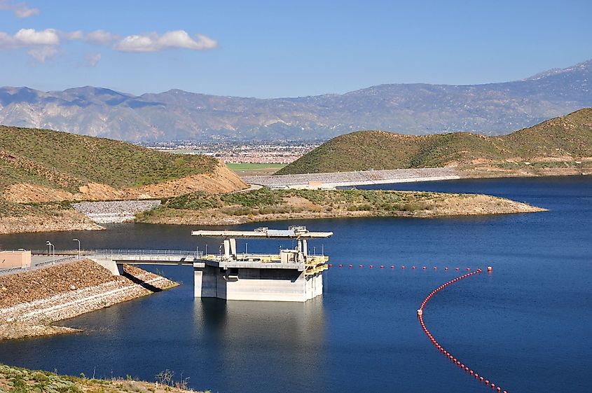 Diamond Valley Lake and the town of Hemet, California