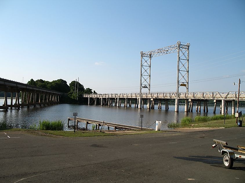 Caddo Lake drawbridge in Mooringsport, Louisiana, a former vertical-lift bridge built in 1914