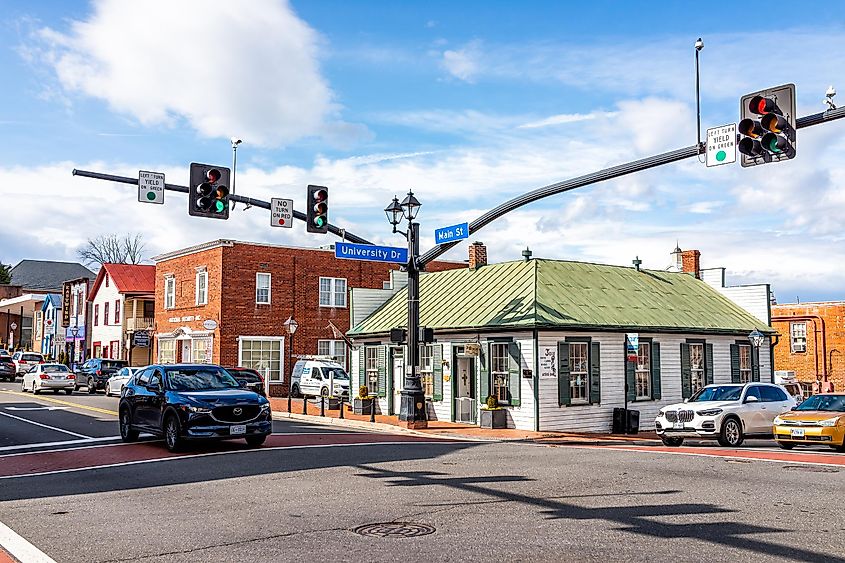 Street view of Fairfax in Virginia