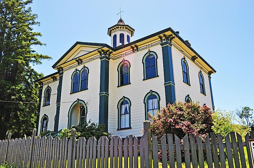 Bodega Bay, California: Potter schoolhouse, featured in Alfred Hitchcock's "The Birds."