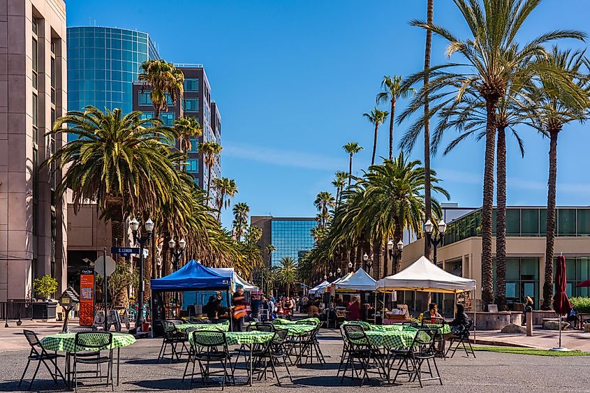 Thursday Downtown Anaheim Certified Farmers' Market 