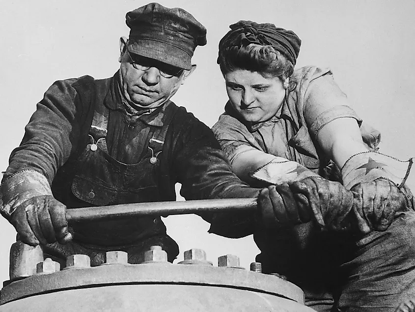 American women mechanical helper, on the Baltimore & Ohio Railroad, during World War 2.