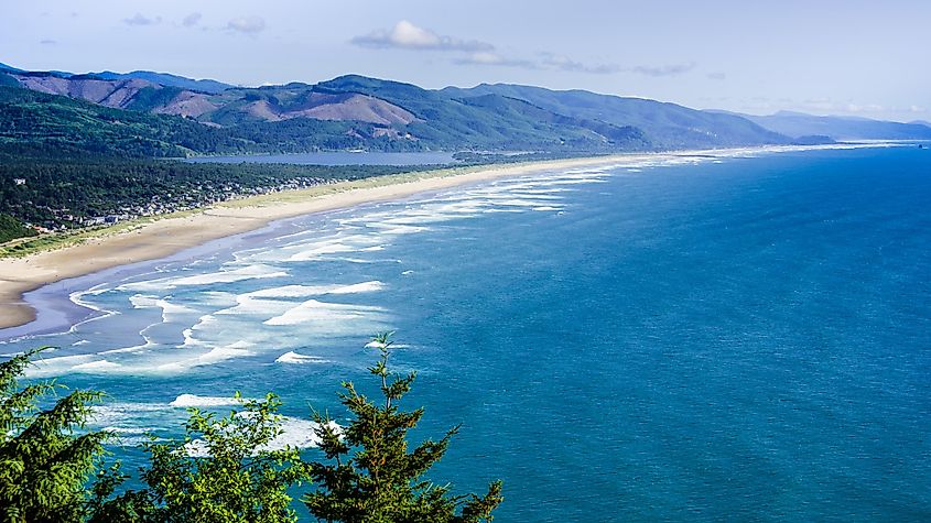 Rockaway Beach has seven miles of a sandy shoreline and is one of the most popular vacation destinations in Oregon