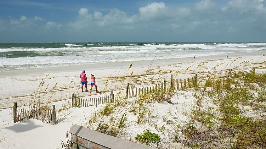 Sparkling white sand beach at the Gulf Islands National Seashore, Florida.