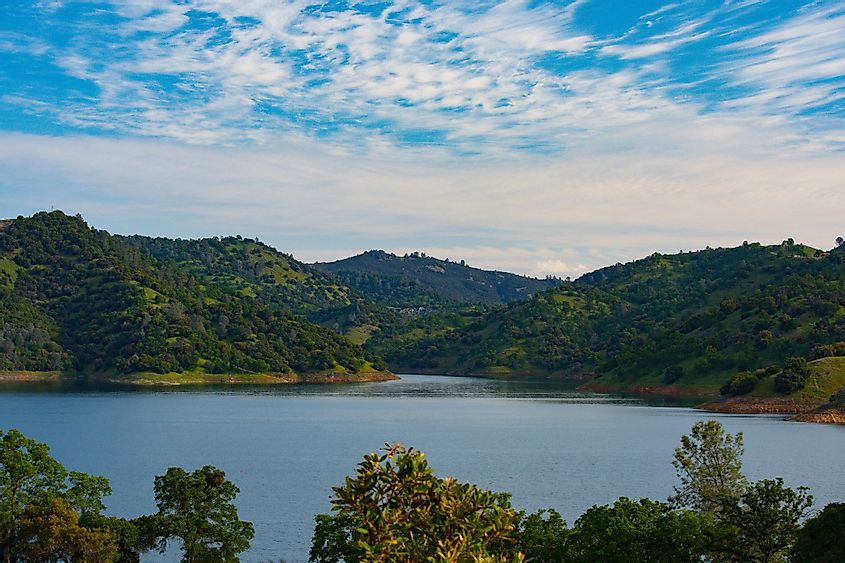 The New Melones Lake created by the New Melones Dam