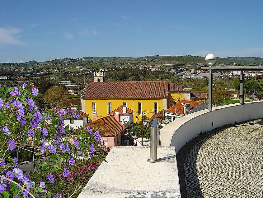 Loures, Portugal (Vitor Oliveira from Torres Vedras, PORTUGAL, CC BY-SA 2.0, via Wikimedia Commons)