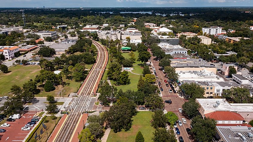 Drone shot over the heart of Central Park in historic Winter Park, Florida