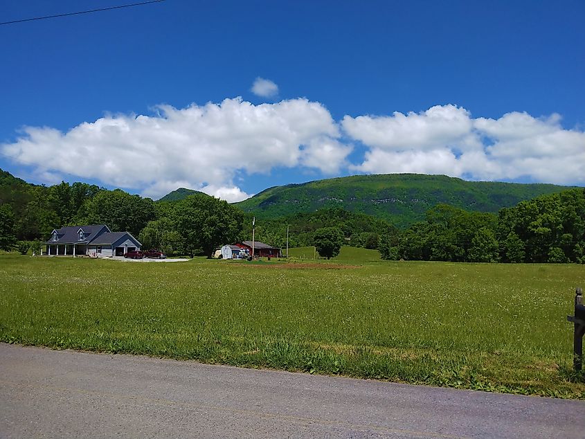 The quaint town of Cosby, Tennessee.