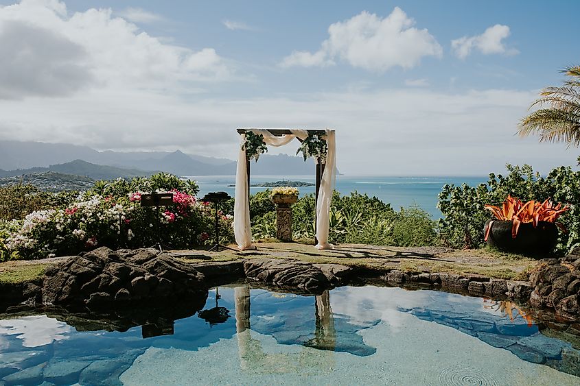 Beautiful Hawaii Mountain Wedding ceremony.